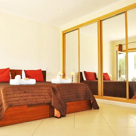 Villa Anna By Algarve Vacation Albufeira